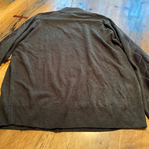 GEOFFREY BEENE Men's grey/green Extra Soft Front zip Argyle sleeve sweater NWT - Picture 4 of 8